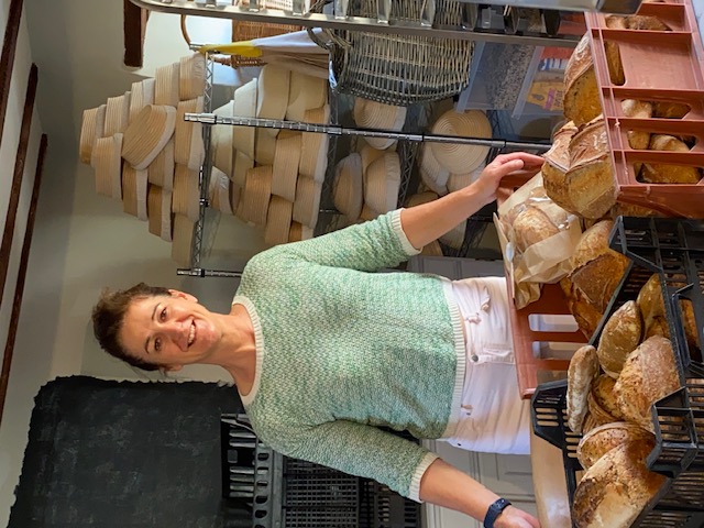 Dovely Bakery